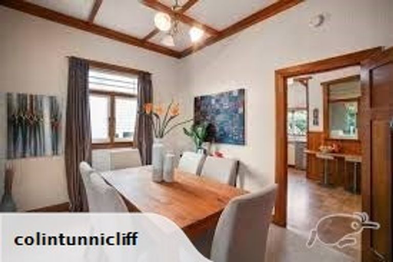 Photo of property in 15 Amaru Road, One Tree Hill, Auckland, 1061