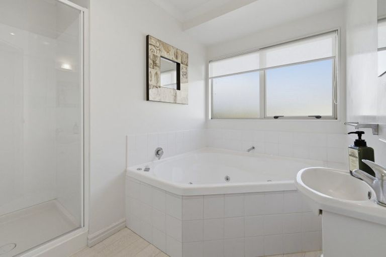 Photo of property in 31 Tuscany Place, Ohauiti, Tauranga, 3112