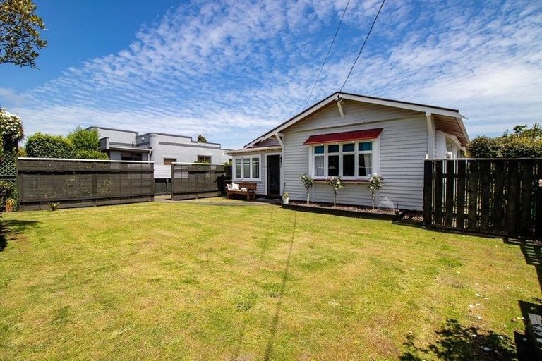 Photo of property in 29 Caius Avenue, Gonville, Whanganui, 4501