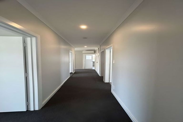 Photo of property in 1/191 Wairakei Road, Bryndwr, Christchurch, 8053