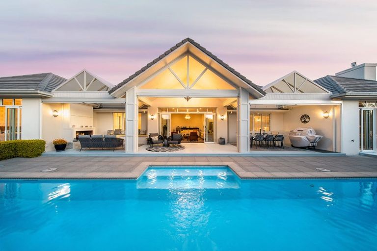 Photo of property in 14 Tall Oaks Way, Bethlehem, Tauranga, 3110