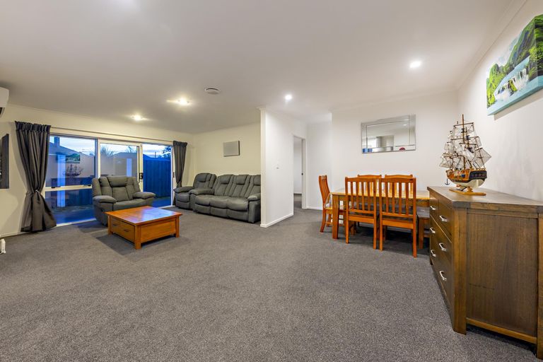 Photo of property in 80a Seddon Street, Pukekohe, 2120