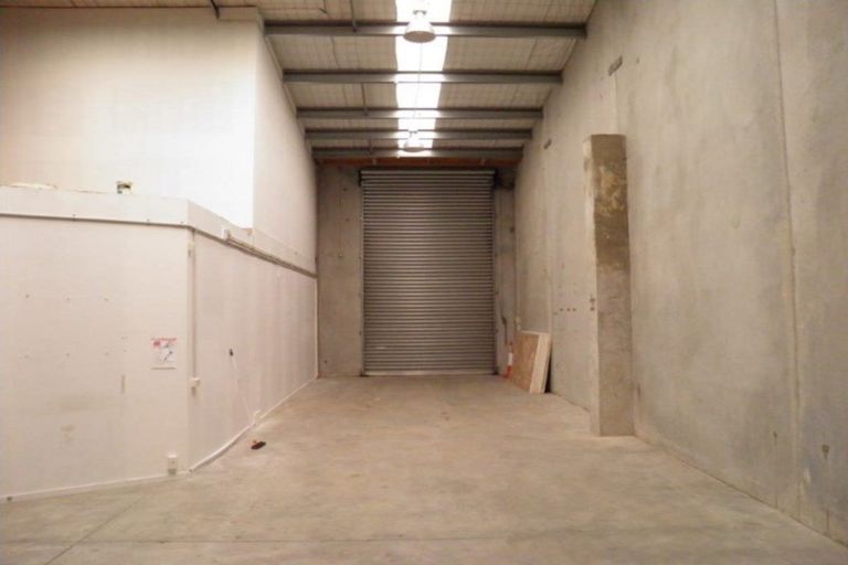 Photo of property in 7 Lowe Street, Belmont, Auckland, 0622