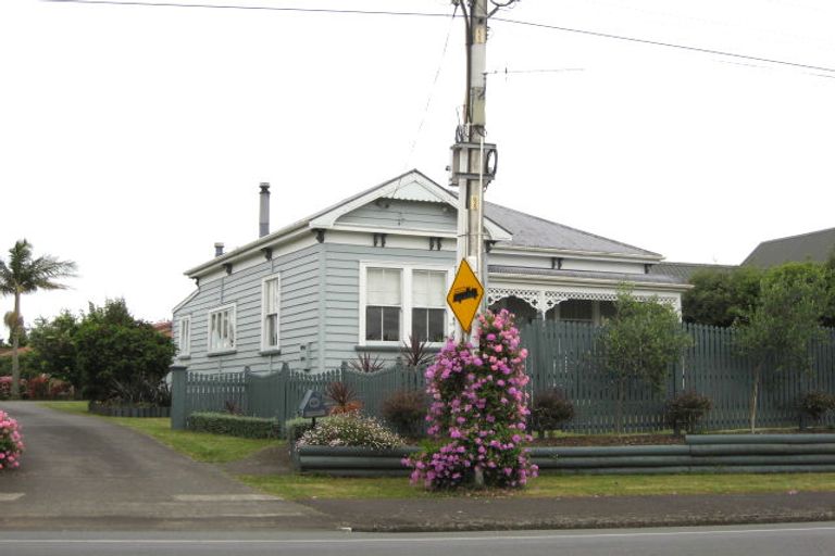 Photo of property in 93a Harris Street, Pukekohe, 2120