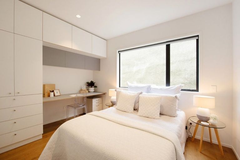 Photo of property in 19 Erica Pabst Way, Island Bay, Wellington, 6023