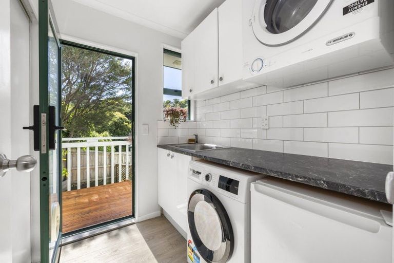 Photo of property in 13 Tutchen Avenue, Raglan, 3225