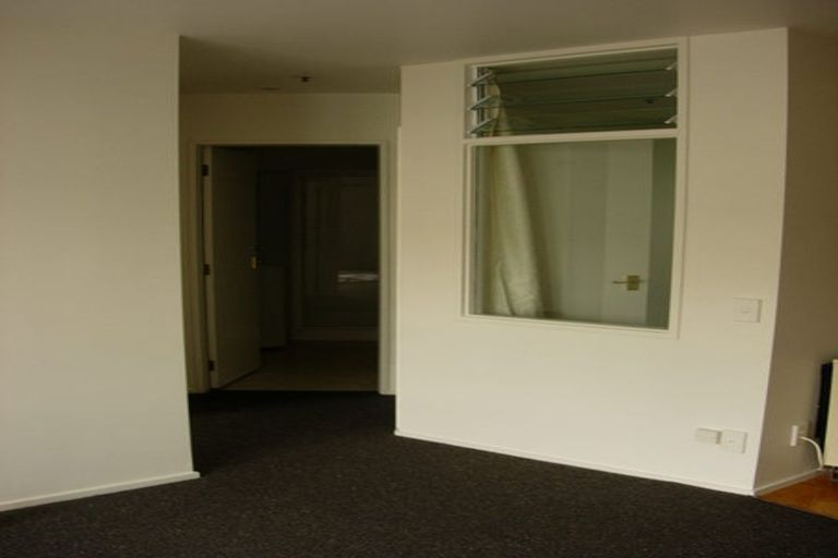 Photo of property in Courtenay Apartments, 406/120 Courtenay Place, Te Aro, Wellington, 6011