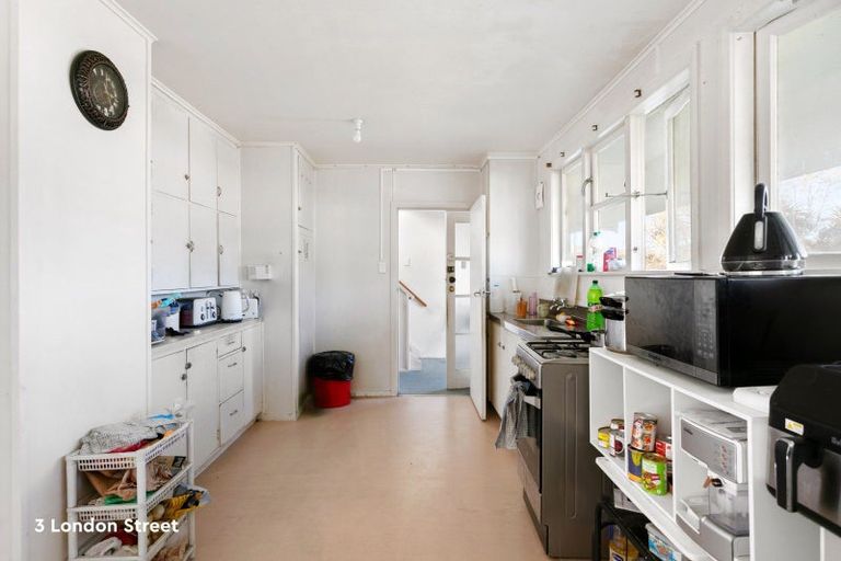 Photo of property in 1 Glasgow Crescent, Kaiti, Gisborne, 4010