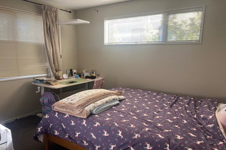 Photo of property in 18 Ballymore Drive, Pinehill, Auckland, 0632