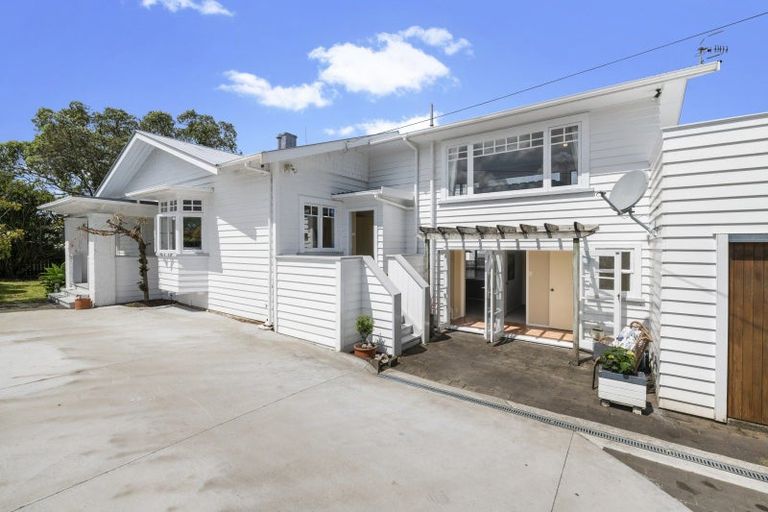 Photo of property in 9 Bruce Street, Northcote Point, Auckland, 0627