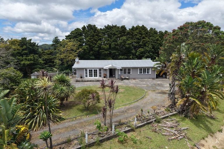 Photo of property in 349 Gumtown Road, Te Kamo, Kamo, 0185