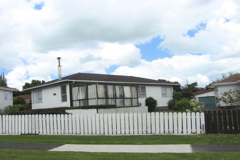 Photo of property in 25 Pallant Street, Manurewa, Auckland, 2102