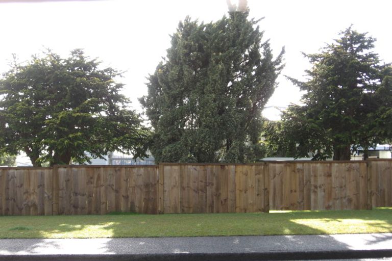 Photo of property in 15 Dip Road, Te Kamo, Whangarei, 0112