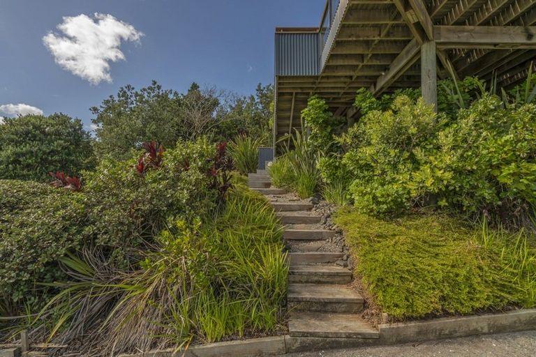 Photo of property in 165 Bluff Road, Kuaotunu West, Whitianga, 3592