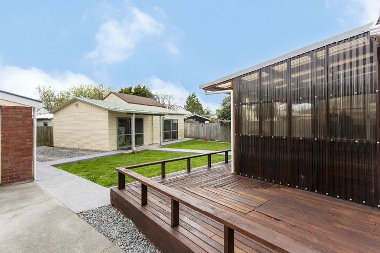 Photo of property in 23 Lochee Road, Upper Riccarton, Christchurch, 8041