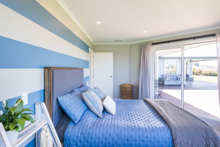 Photo of property in 467 Lees Road, Feilding, 4775