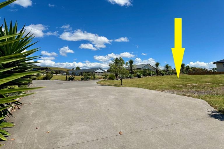 Photo of property in 23 Riverglen Drive, Haruru, 0204