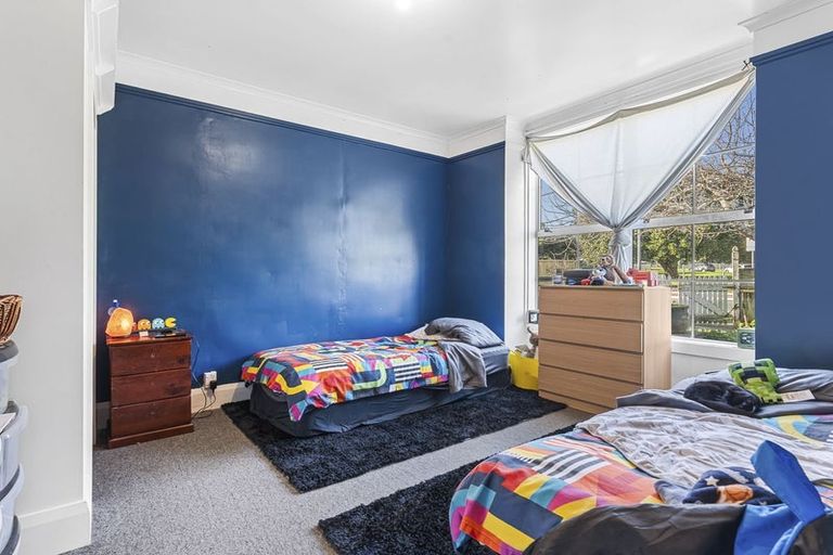 Photo of property in 200 Tukapa Street, Westown, New Plymouth, 4310