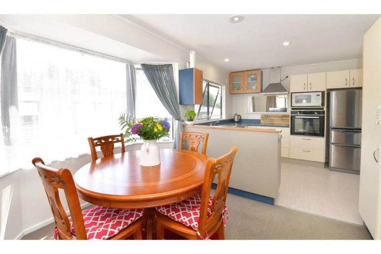 Photo of property in 360a Whangaparaoa Road, Stanmore Bay, Whangaparaoa, 0932