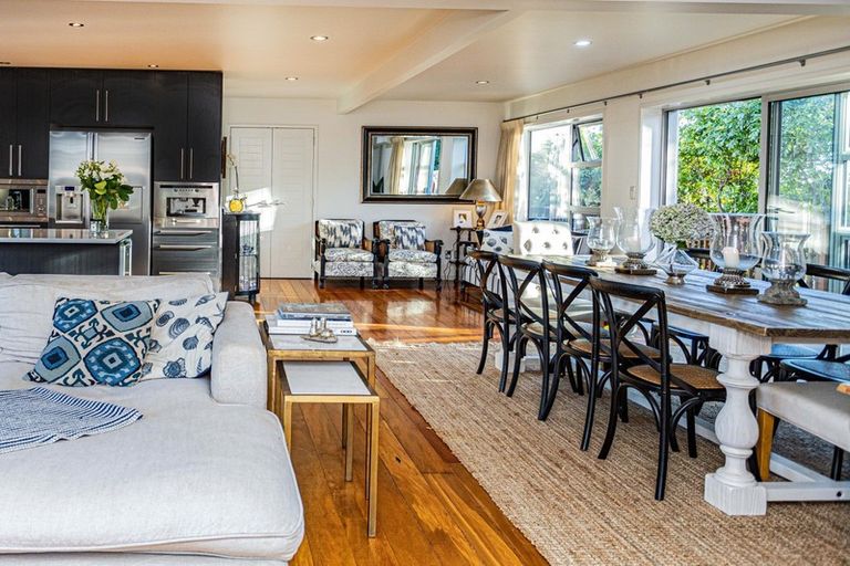 Photo of property in 27 Kent Road, Saint Johns Hill, Whanganui, 4501