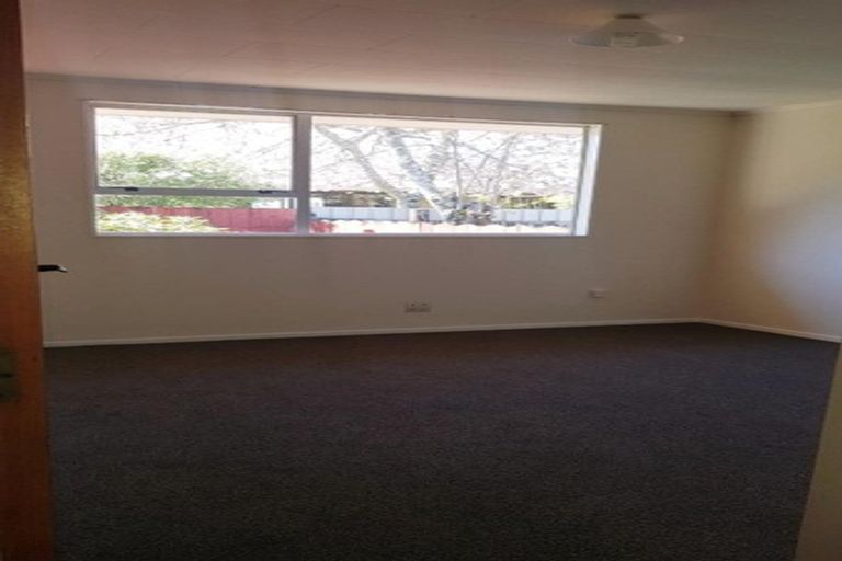 Photo of property in 51b Gemstone Drive, Birchville, Upper Hutt, 5018