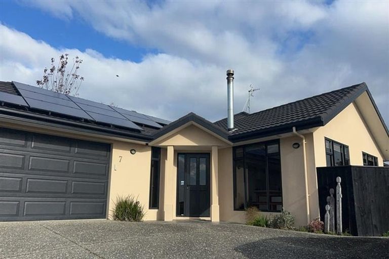 Photo of property in 7 Te Aroha Place, Mapua, 7005