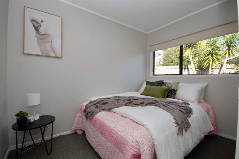 Photo of property in 2/47 Flaxdale Street, Birkdale, Auckland, 0626