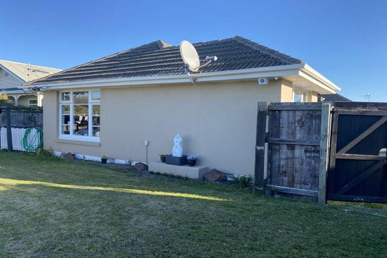 Photo of property in 1/100 Oram Avenue, New Brighton, Christchurch, 8061