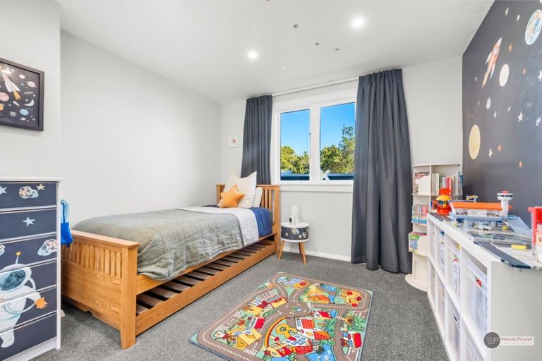 Photo of property in 22 Connolly Street, Boulcott, Lower Hutt, 5010
