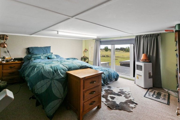 Photo of property in 64 Farm Road, Waipukurau, 4284