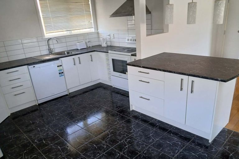 Photo of property in 15 Fisher Street, Johnsonville, Wellington, 6037