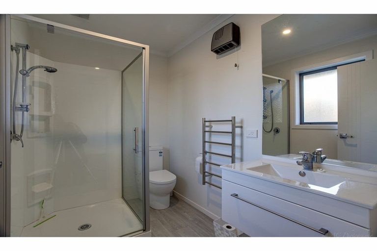 Photo of property in 75 Arthur Street, Seaview, Timaru, 7910