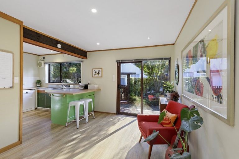 Photo of property in 14 Laurel Grove, Maungaraki, Lower Hutt, 5010