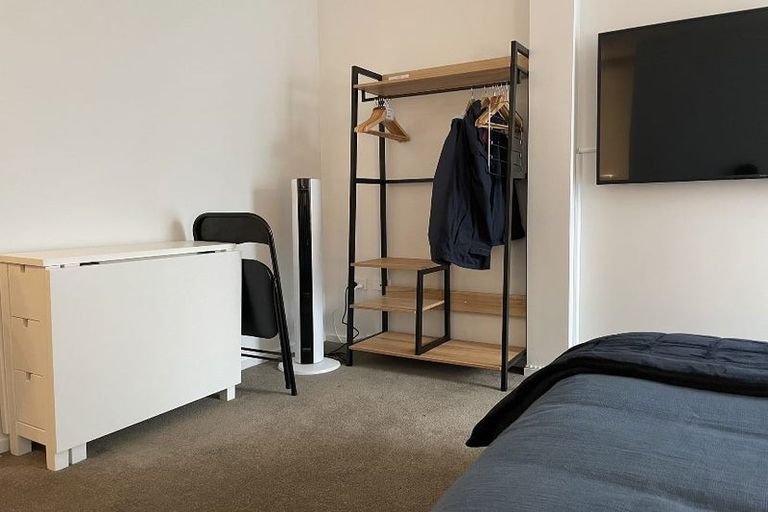 Photo of property in 3/464 Adelaide Road, Berhampore, Wellington, 6023