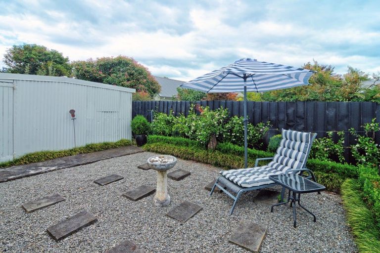 Photo of property in 19 Fisher Place, Carterton, 5713