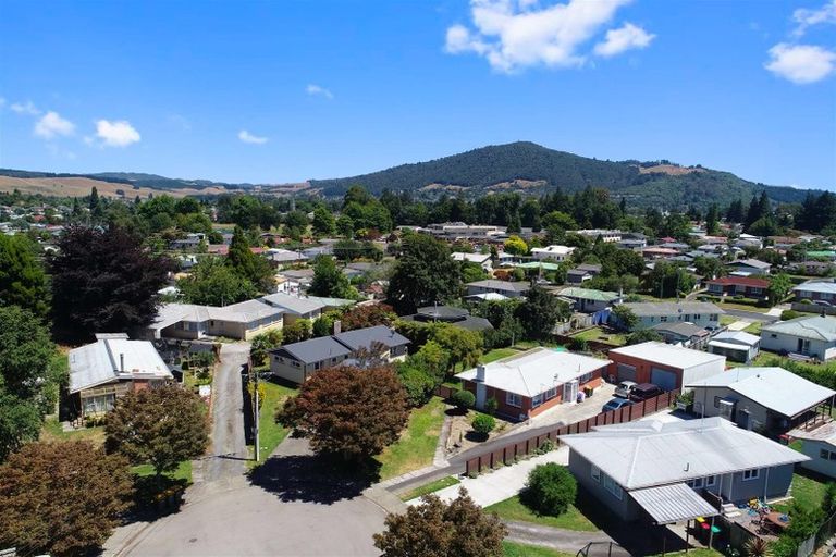 Photo of property in 37 Rutland Street, Utuhina, Rotorua, 3015