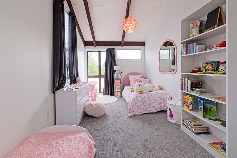 Photo of property in 63a Arundel Crescent, Westown, New Plymouth, 4310