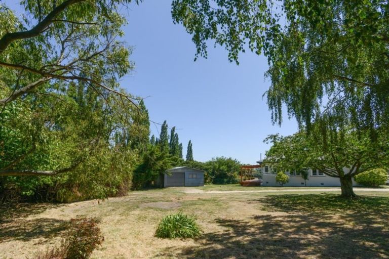 Photo of property in 472 Maharakeke Road, Waipukurau, 4281