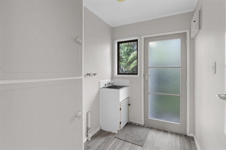 Photo of property in 17 Matipo Crescent, Pukete, Hamilton, 3200