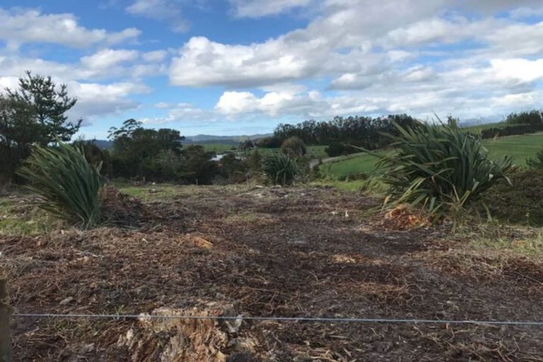 Photo of property in 672 Pakaru Road, Kawakawa, 0282