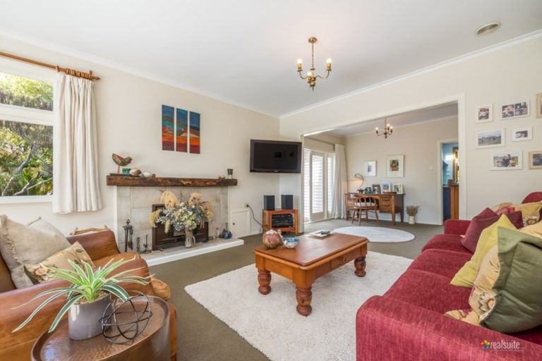 Photo of property in 10 Richard Street, Belmont, Lower Hutt, 5010