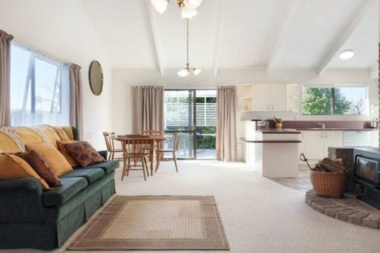 Photo of property in 25a Domain Road, Papamoa Beach, Papamoa, 3118