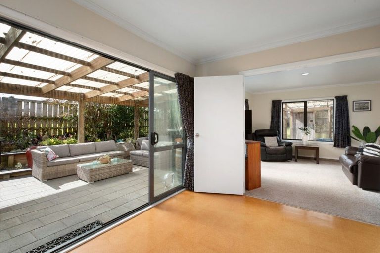 Photo of property in 16 Blundell Place, Katikati, 3129