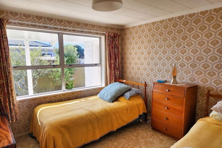 Photo of property in 1 Hewlett Road, Karoro, Greymouth, 7805