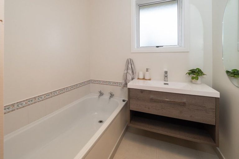 Photo of property in 124 George Street, Tinwald, Ashburton, 7700