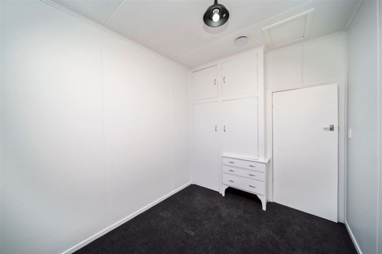 Photo of property in 154 Miranda Street, Stratford, 4332