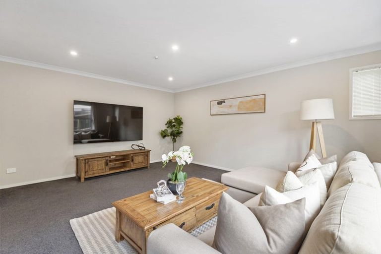 Photo of property in 3f Dallinghoe Crescent, Milford, Auckland, 0620