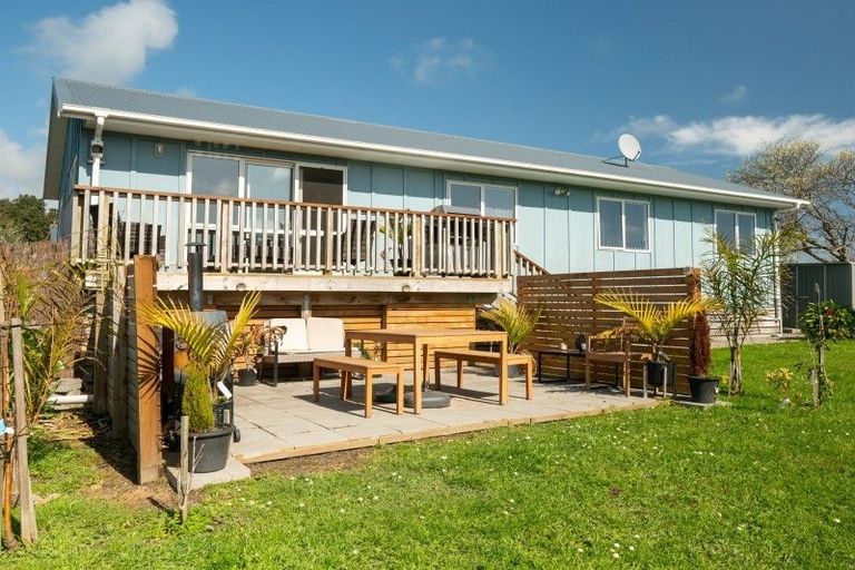 Photo of property in 129 Main Highway, Otaki, 5512