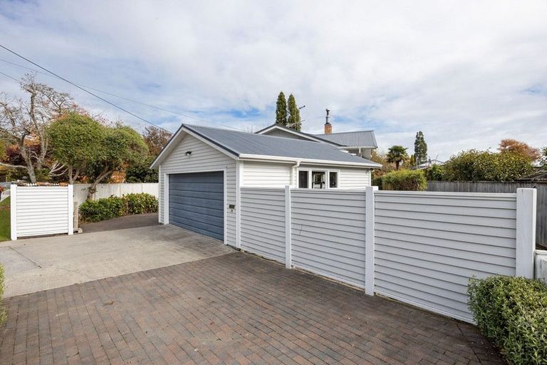 Photo of property in 74 Thornton Road, Cambridge, 3434