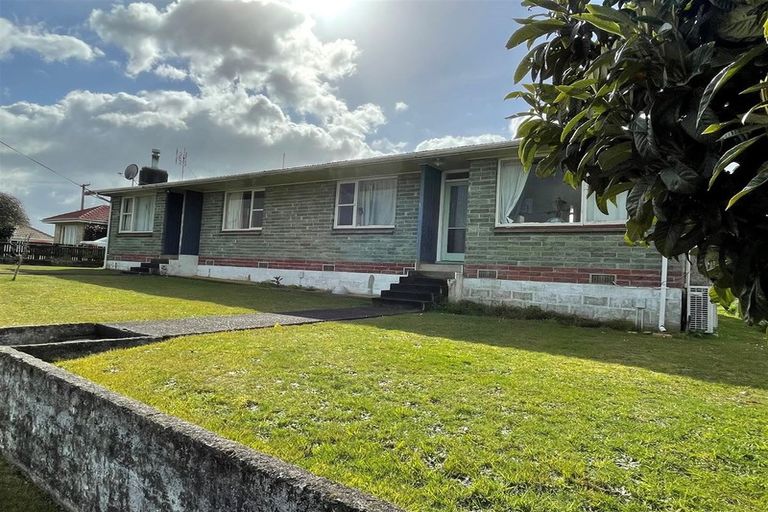 Photo of property in 1 Cambridge Street, Putaruru, 3411